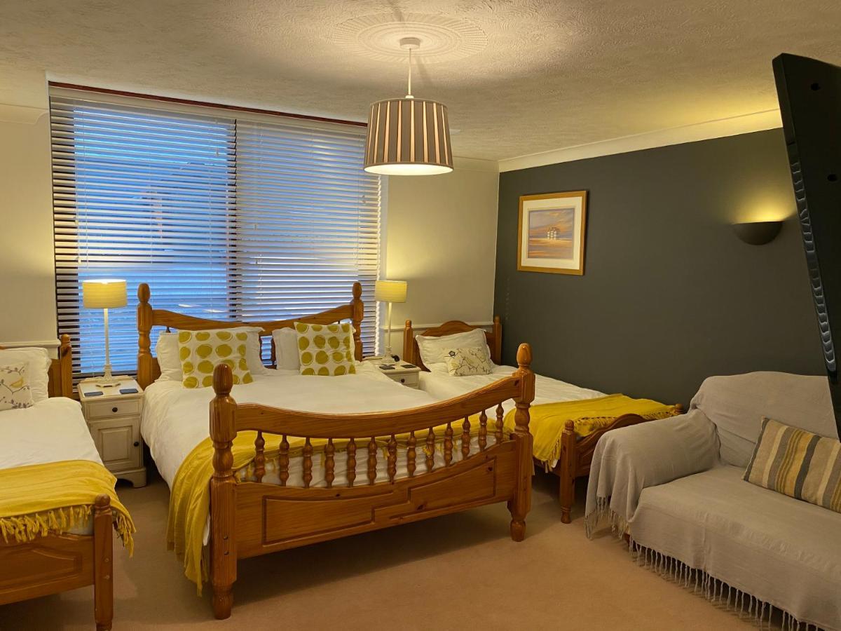 Blackthorn Farm Bed and Breakfast Holyhead Εξωτερικό φωτογραφία