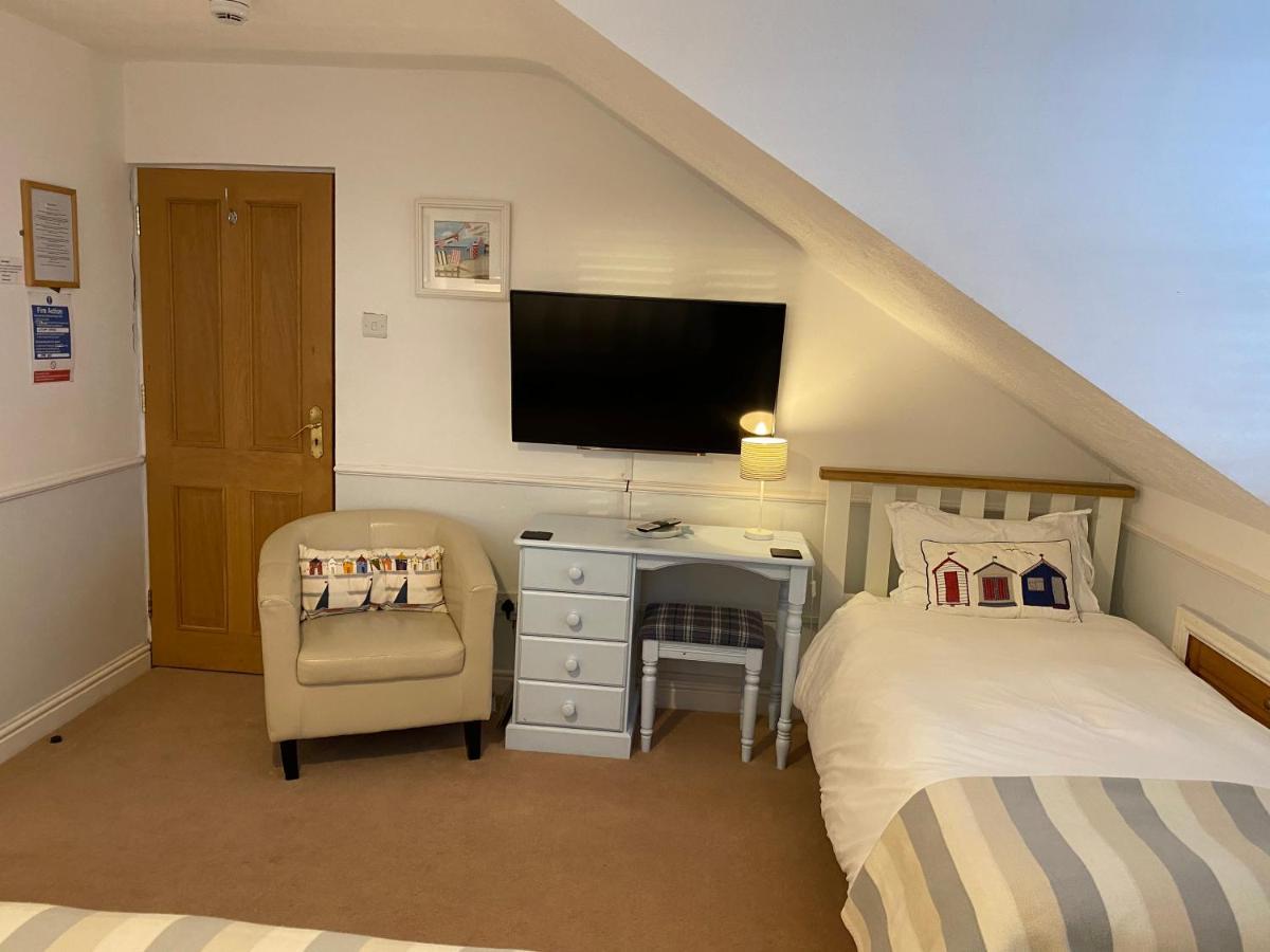 Blackthorn Farm Bed and Breakfast Holyhead Εξωτερικό φωτογραφία