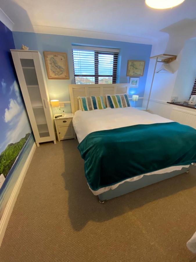 Blackthorn Farm Bed and Breakfast Holyhead Εξωτερικό φωτογραφία