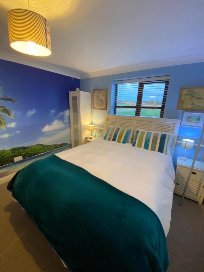 Blackthorn Farm Bed and Breakfast Holyhead Εξωτερικό φωτογραφία