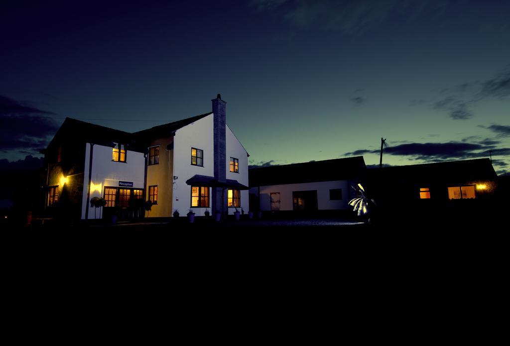 Blackthorn Farm Bed and Breakfast Holyhead Εξωτερικό φωτογραφία