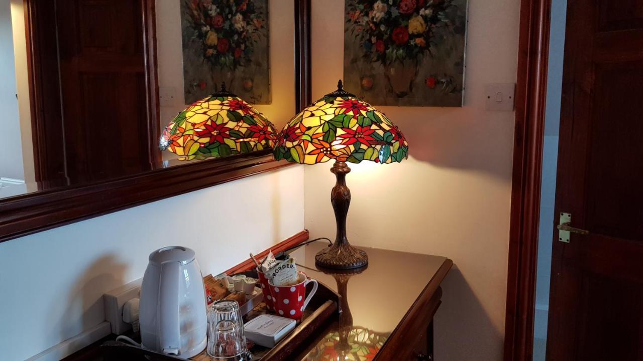 Blackthorn Farm Bed and Breakfast Holyhead Εξωτερικό φωτογραφία